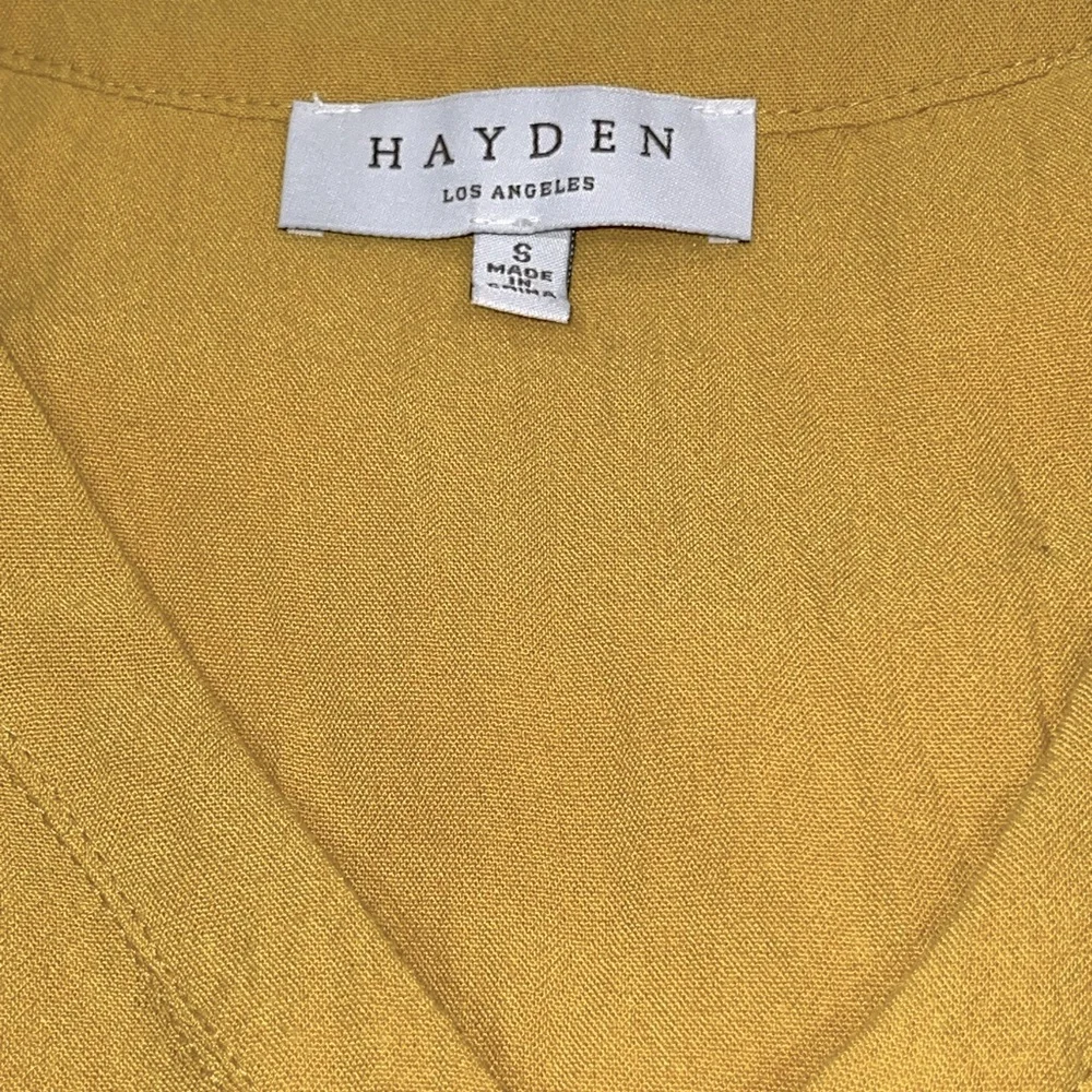Hayden Los Angeles Womens Button-Down Tiered Ruffle Hem Top Peplum - Small - Picture 2 of 11